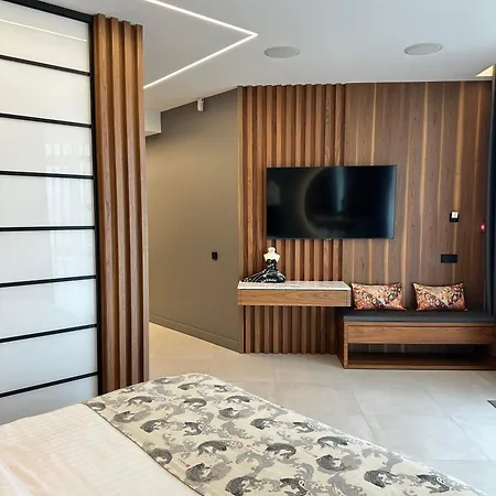 Boutique Light House