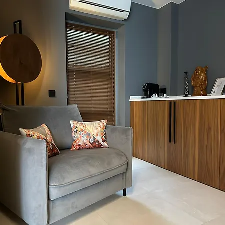 Boutique Light House